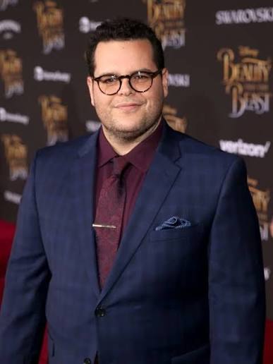 Josh Gad