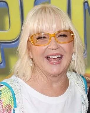 Carolyn Lawrence