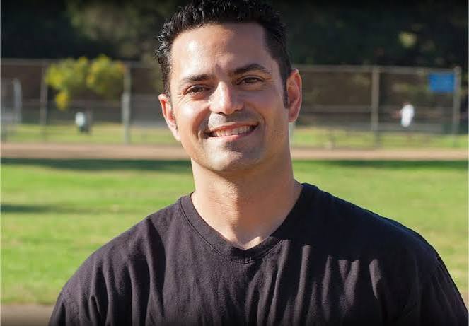 Mike Vitar