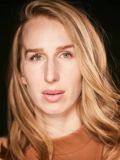 Maggie Robertson