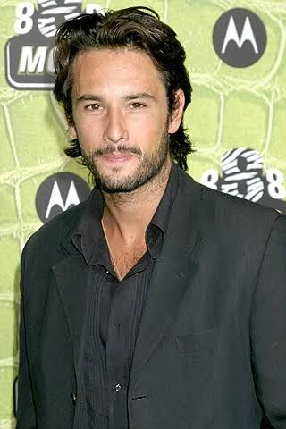 Rodrigo Santoro